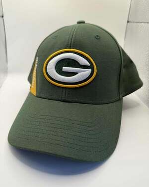 NFL Team Apparel Green Bay Packers Green Adjustable Strapback Hat